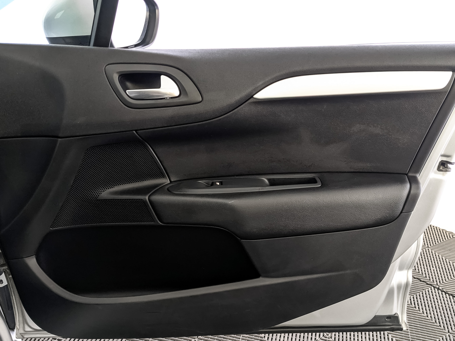 CITROEN C4 1.60 (115 л.с), автомат, 2020, пробег 98 568 км