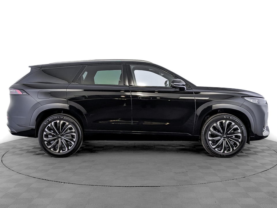 JAECOO J8 Престиж 2.0T/249 7RT 4WD