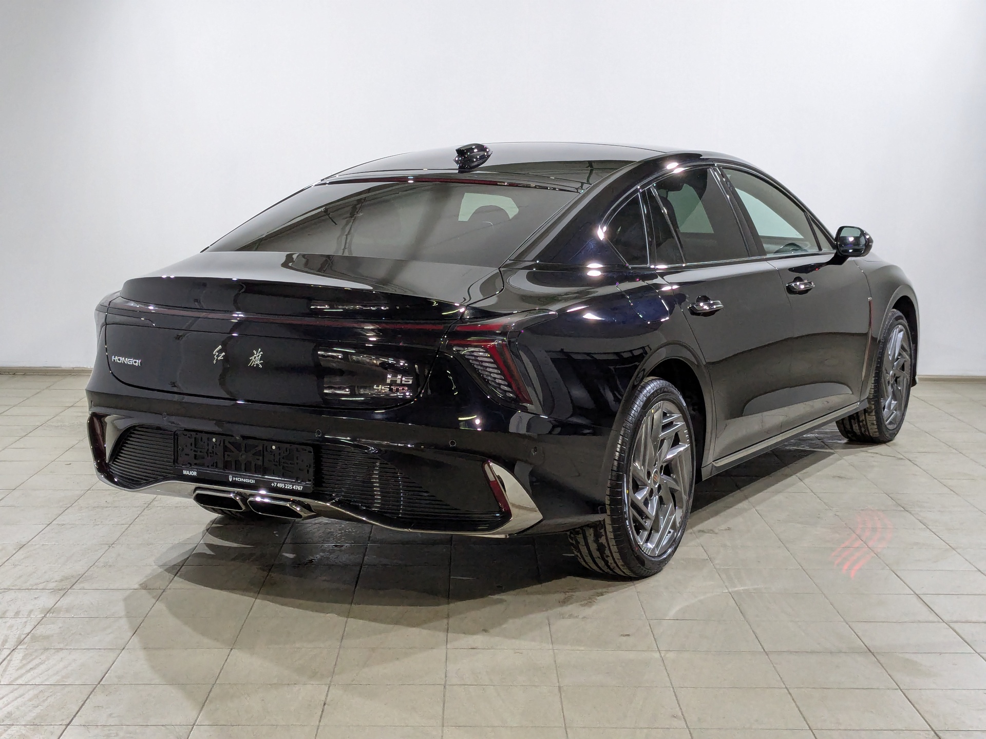 Фото Hongqi H6 Dynamic 2.0T/245 8AT 5L