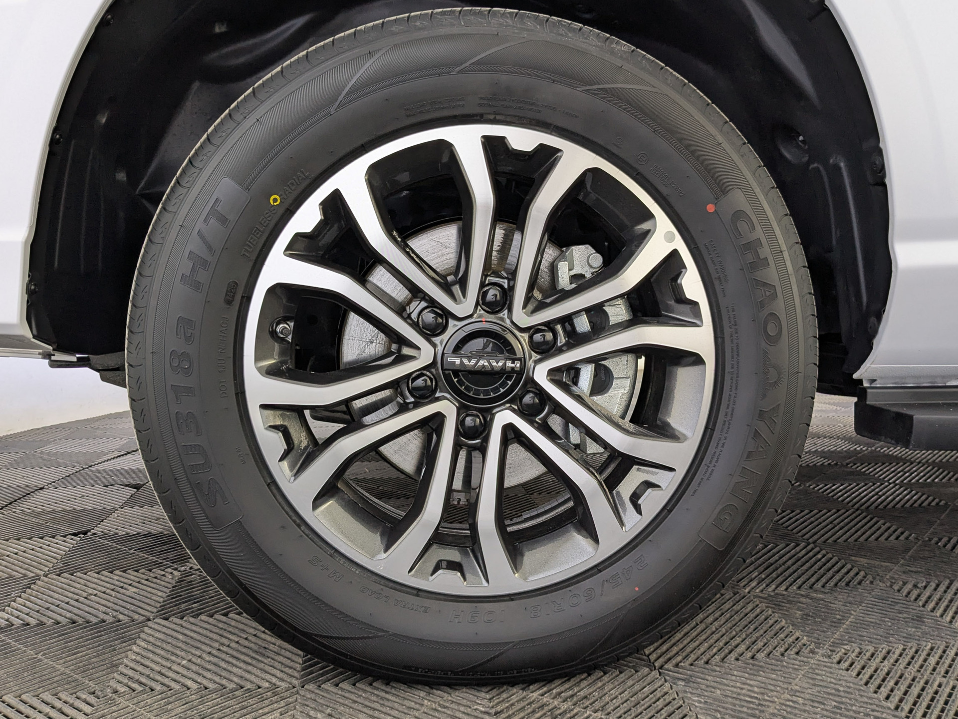 Фото Haval H5 Премиум 2.0T/200 8AT 4WD