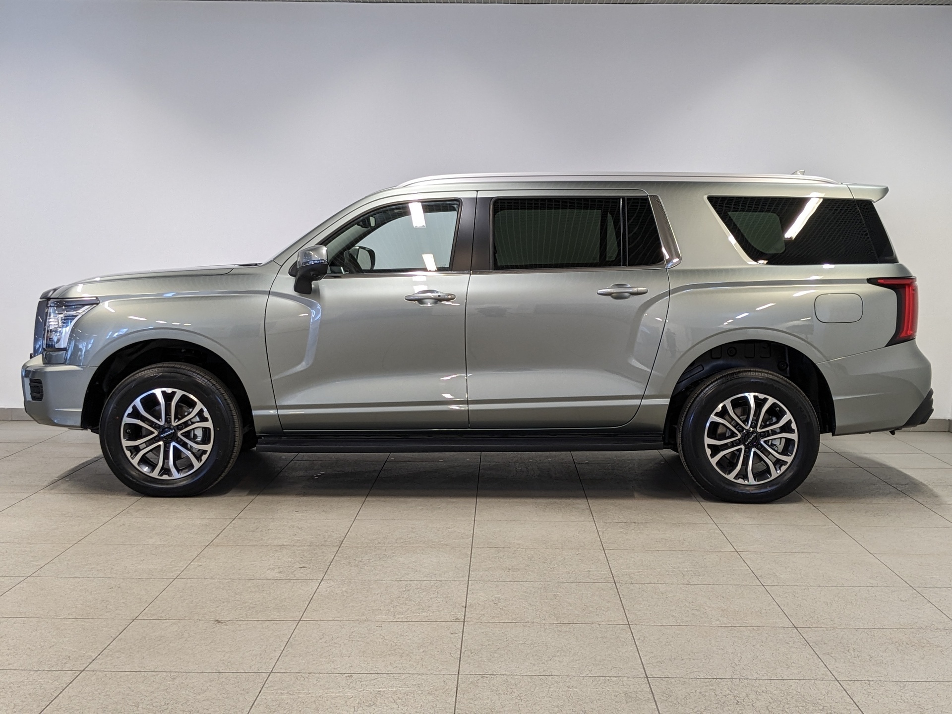 Фото Haval H5 Премиум 2.0T/200 8AT 4WD