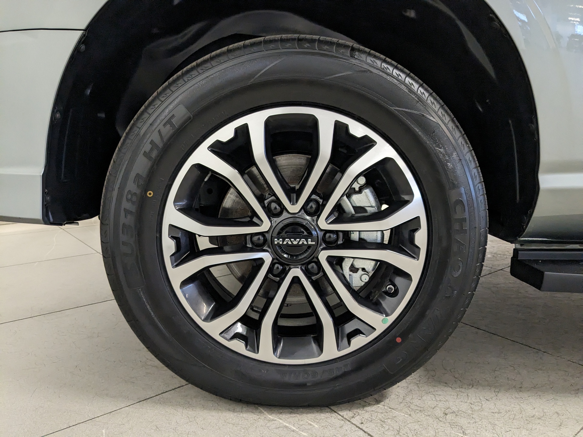 Фото Haval H5 Премиум 2.0T/200 8AT 4WD
