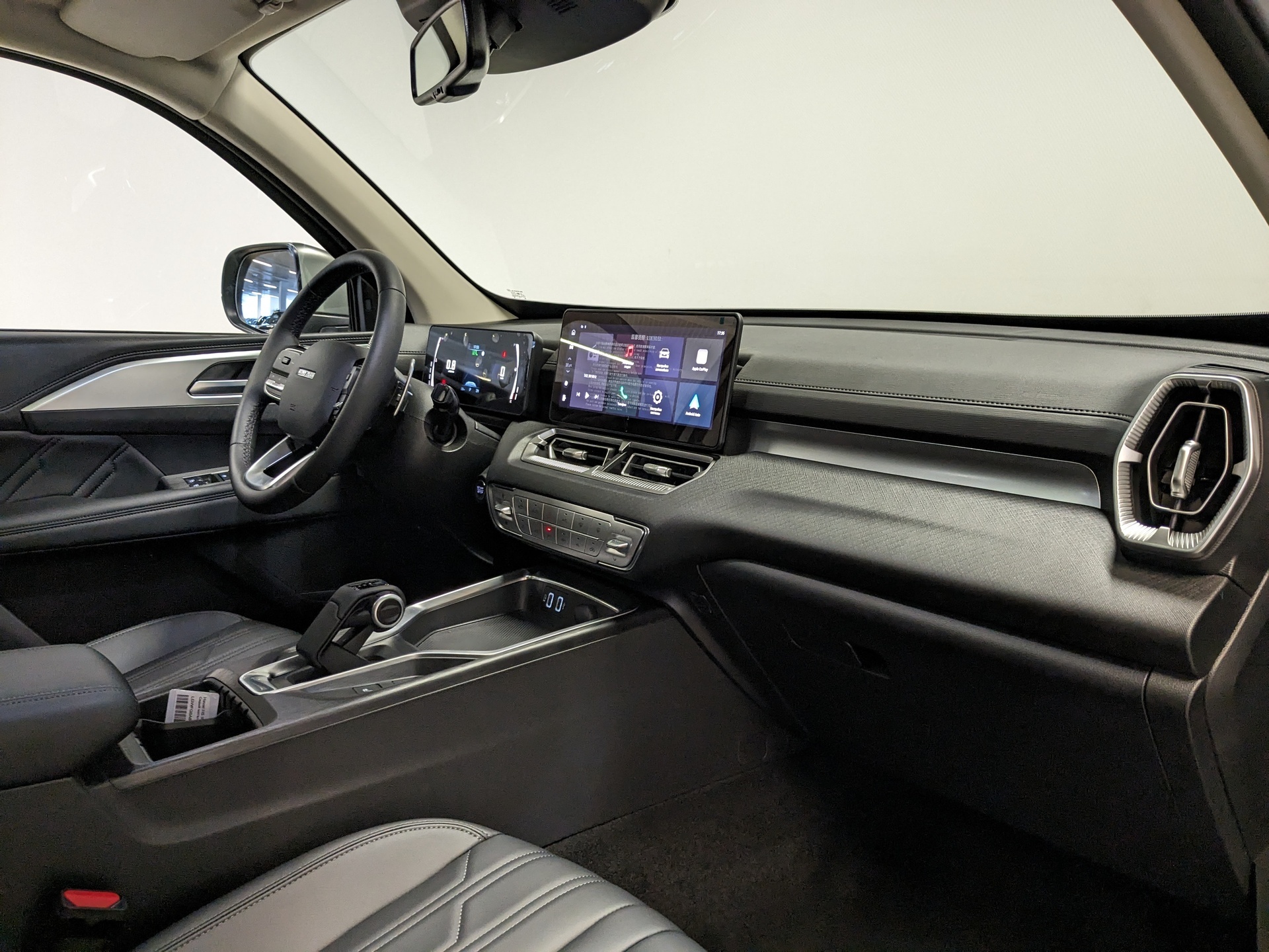 Фото Haval H5 Премиум 2.0T/200 8AT 4WD