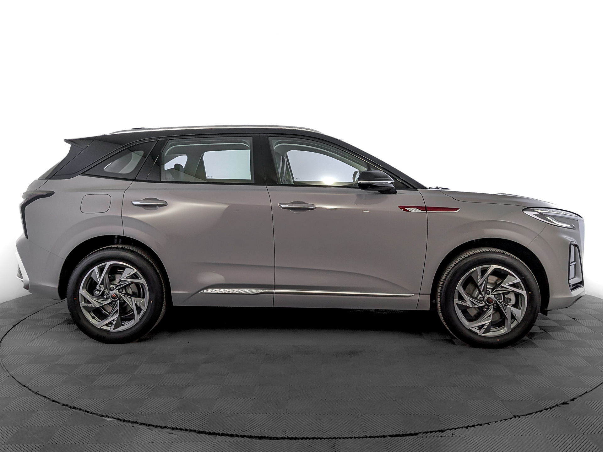 Фото Hongqi HS3 Comfort 1.5Т/156 7RT FWD
