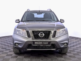 Nissan Terrano D10
