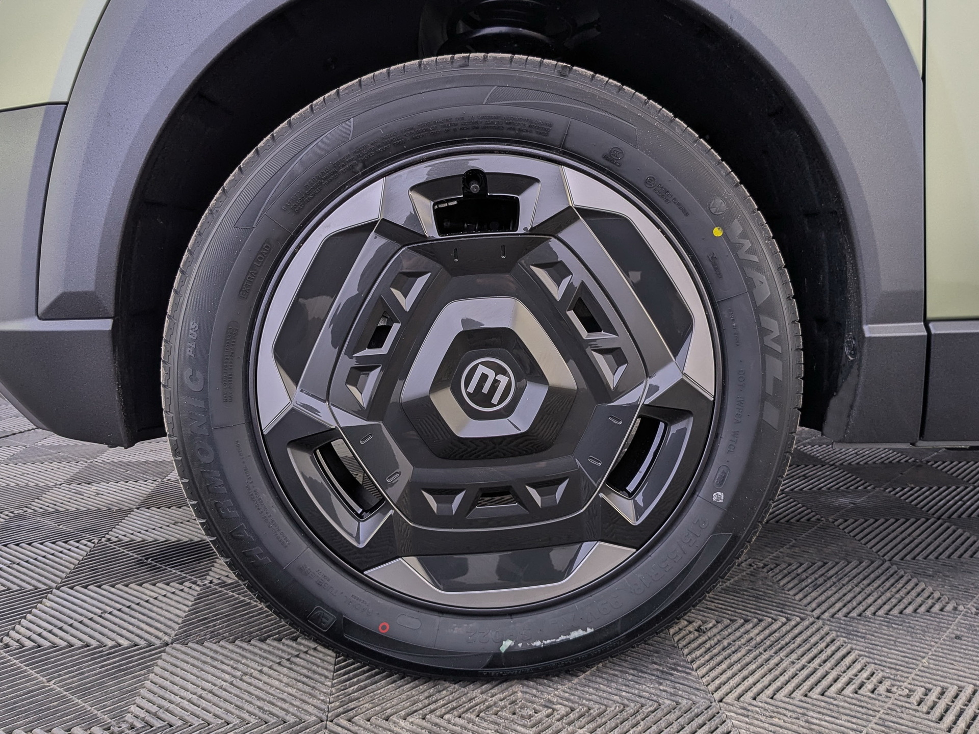 Фото Evolute i-JOY City+ EL/65 52кВт FWD