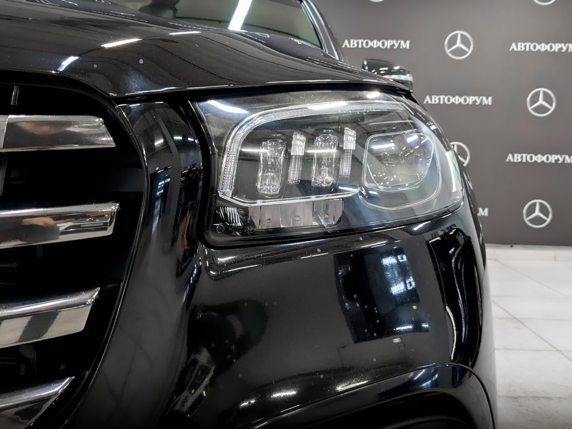 MERCEDES-BENZ GLS 3.00 (381 л.с), автомат, 2024, пробег 50 602 км