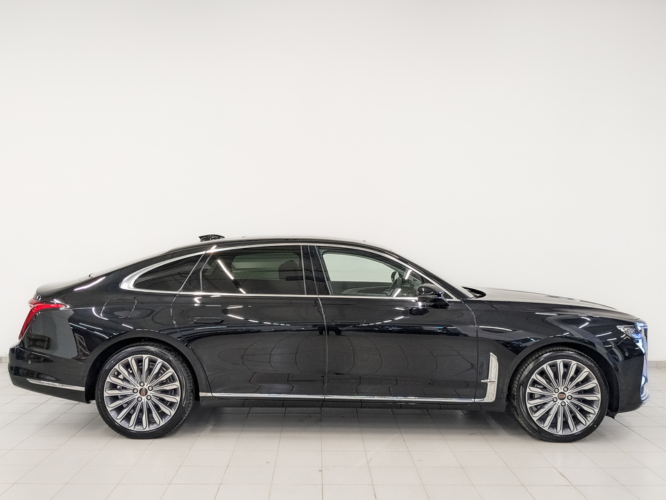 Hongqi H9 Deluxe Single Color 2.0T/245 7RT RWD