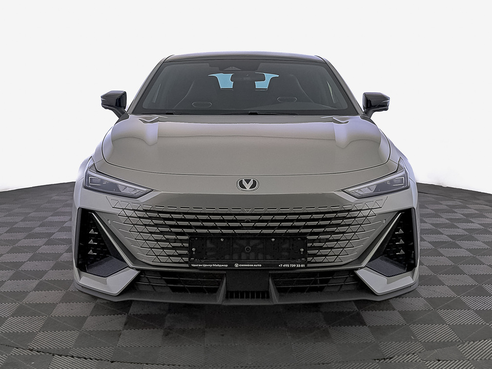 Changan UNI-V Техно 1.5T/181 7RT 5L