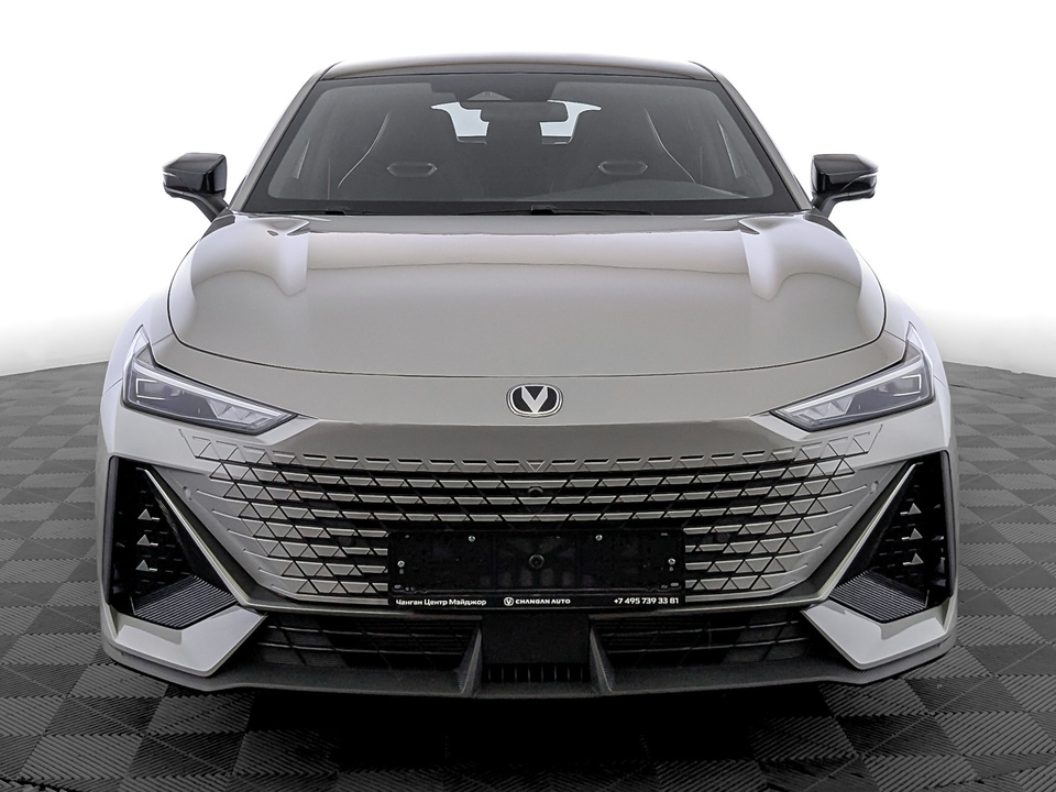 Changan UNI-V Техно 1.5T/181 7RT 5L