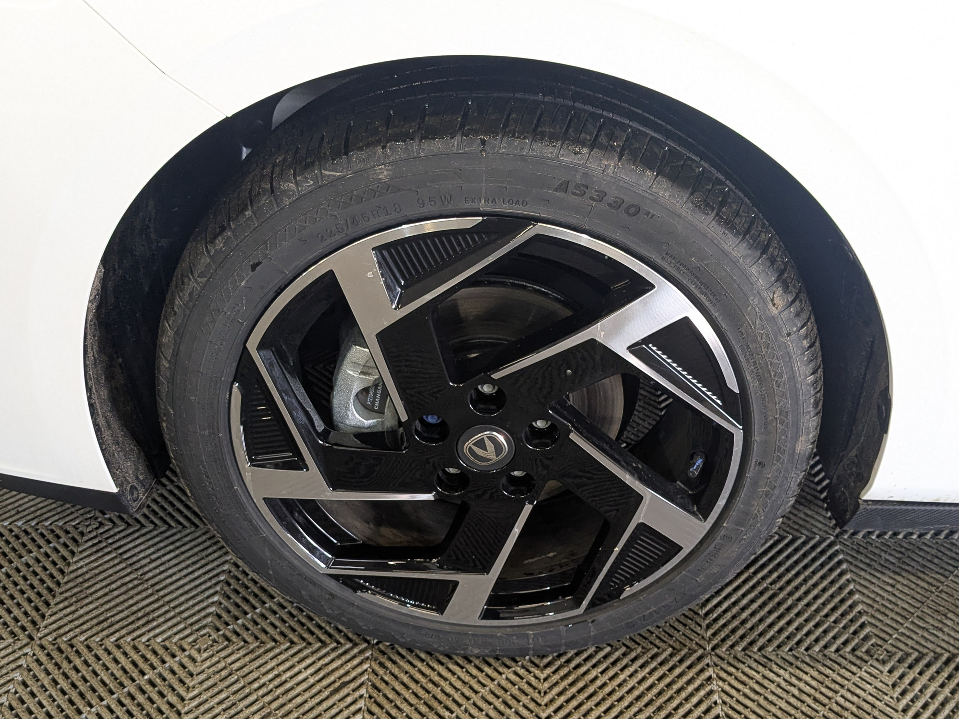 Фото Changan Lamore Техно 1.5T/181 7RT 4D