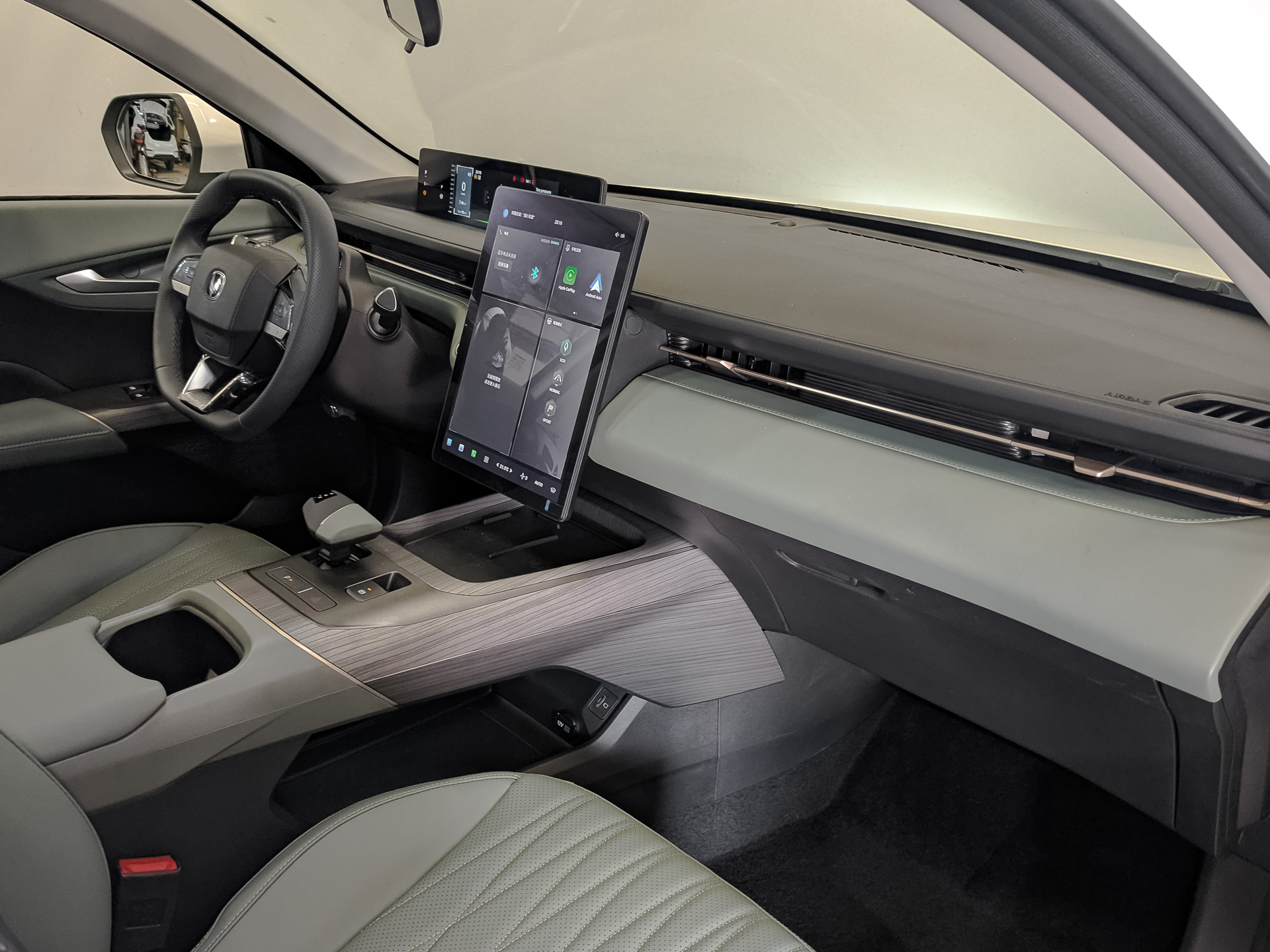 Фото Changan Lamore Техно 1.5T/181 7RT 4D