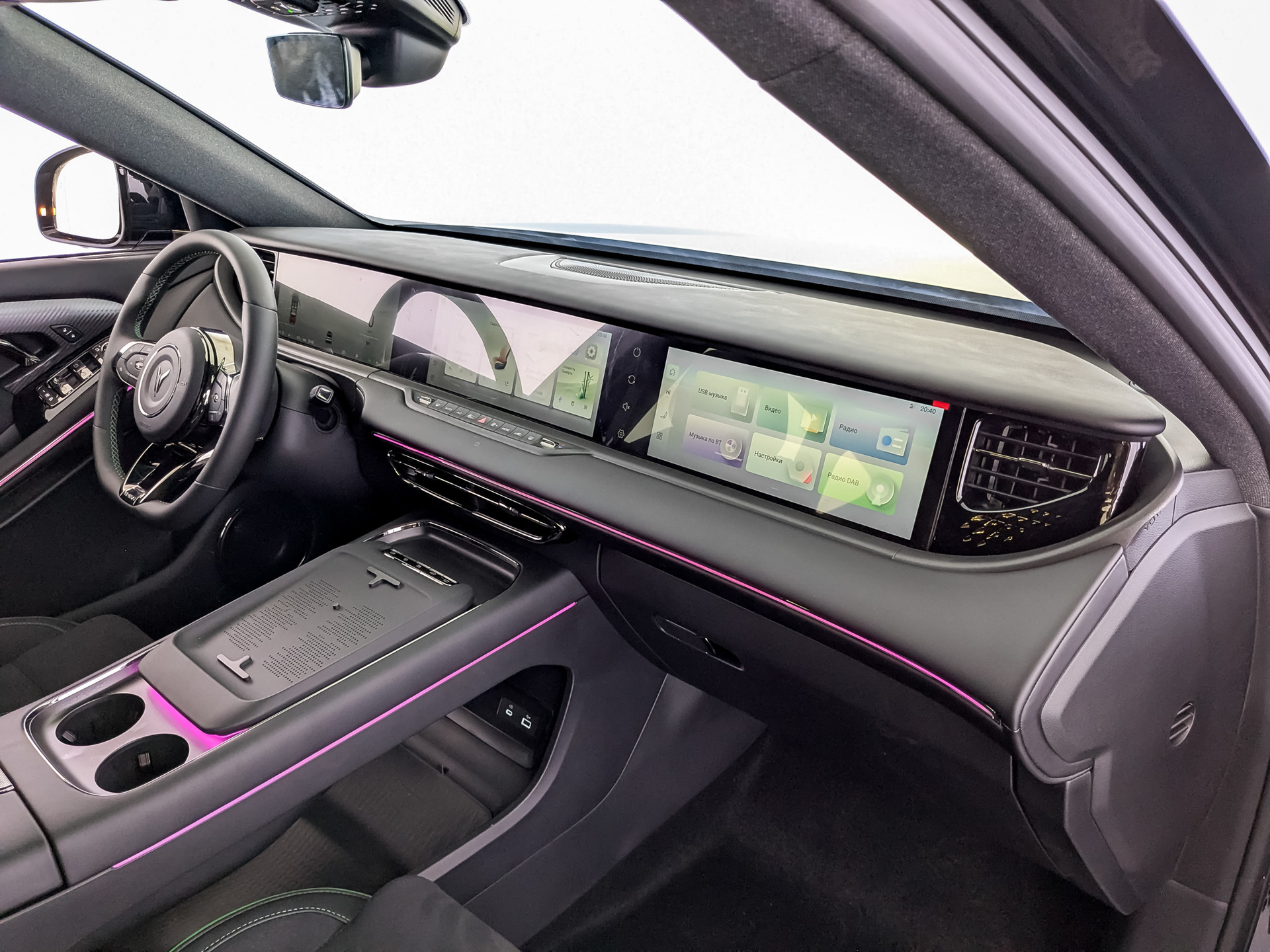 Фото Voyah Free FL EVR SPORT+ 1.5ELH/224 43кВт 4WD