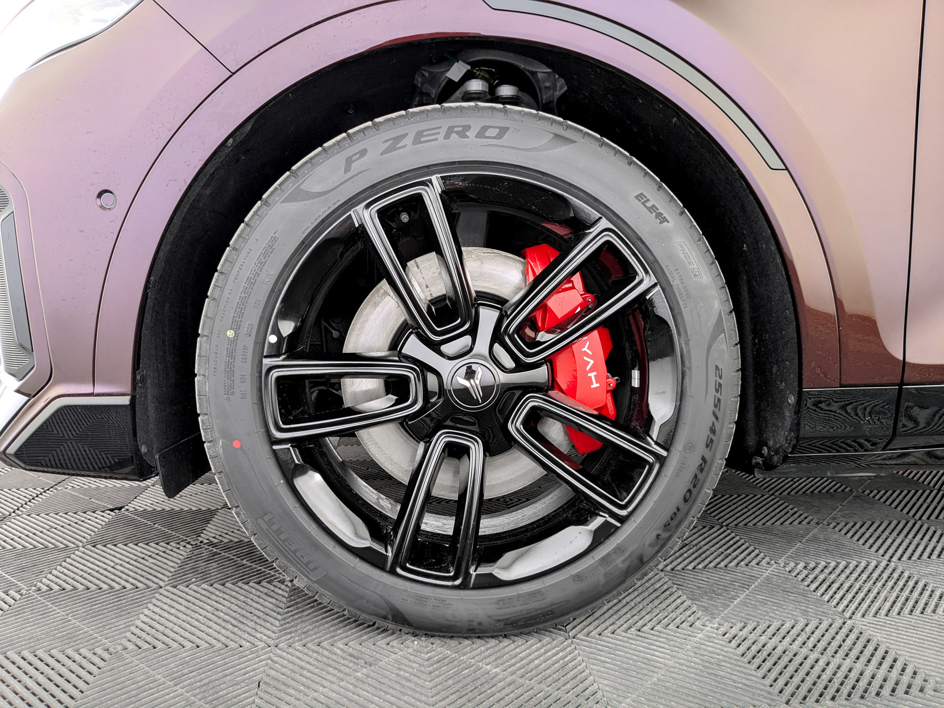 Фото Voyah Free FL EVR SPORT+ 1.5ELH/224 43кВт 4WD