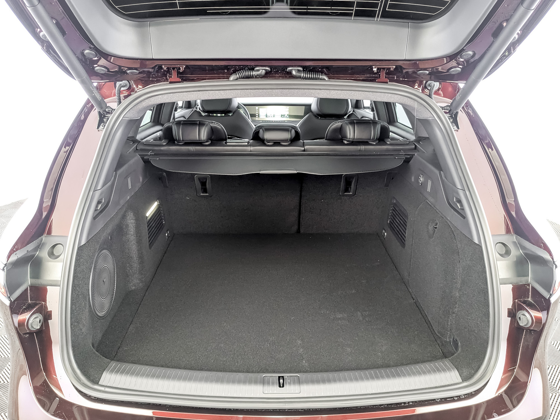 Фото Voyah Free FL EVR SPORT+ 1.5ELH/224 43кВт 4WD