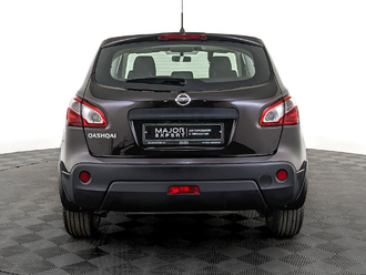 Nissan Qashqai I J10E