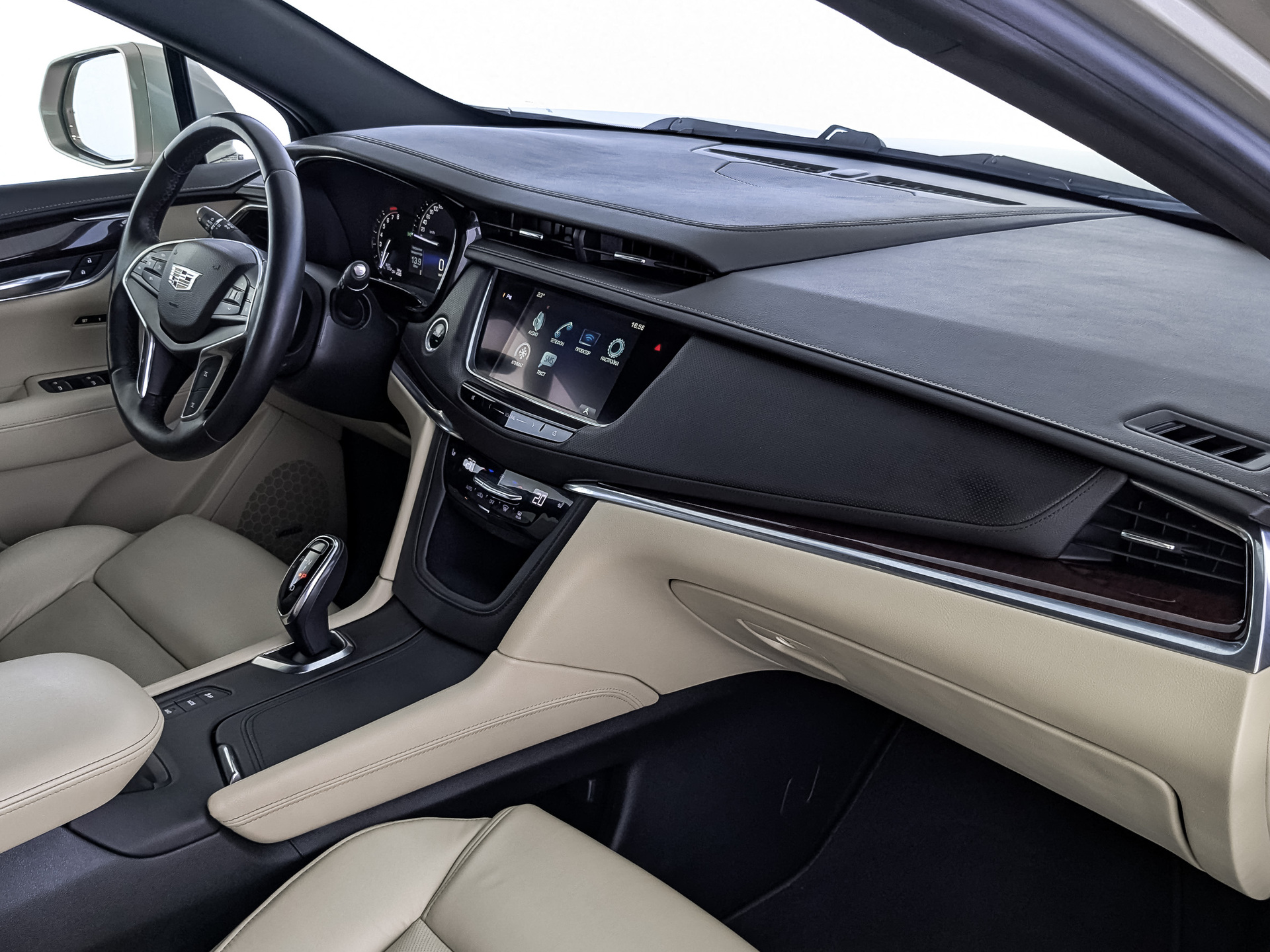 CADILLAC XT5 3.60 (314 л.с), автомат, 2016, пробег 106 240 км