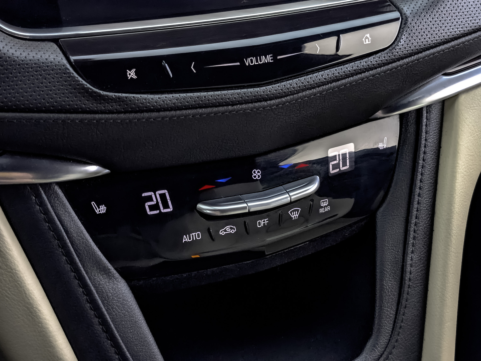 CADILLAC XT5 3.60 (314 л.с), автомат, 2016, пробег 106 240 км