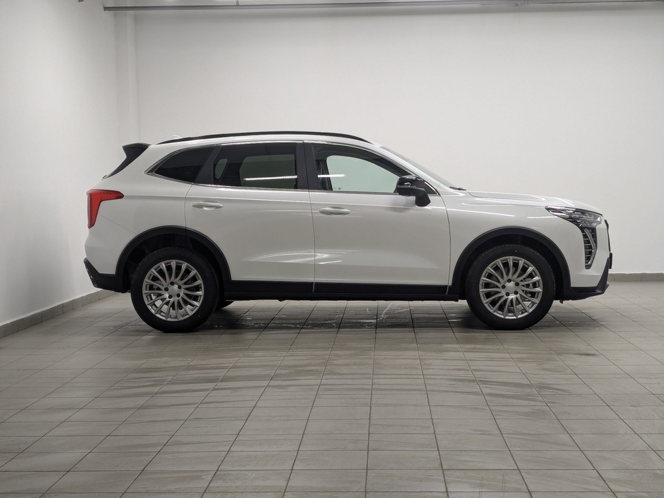 Haval Jolion Премиум 1.5T/150 7RT 4WD