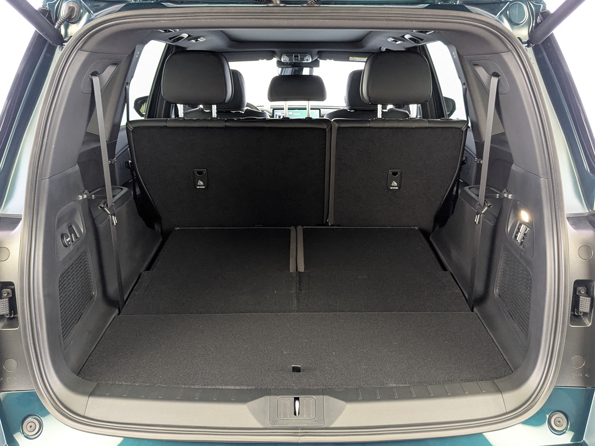 Фото GAC GS8 FL GX Premium 2.0T/231 8AT 4WD 7S