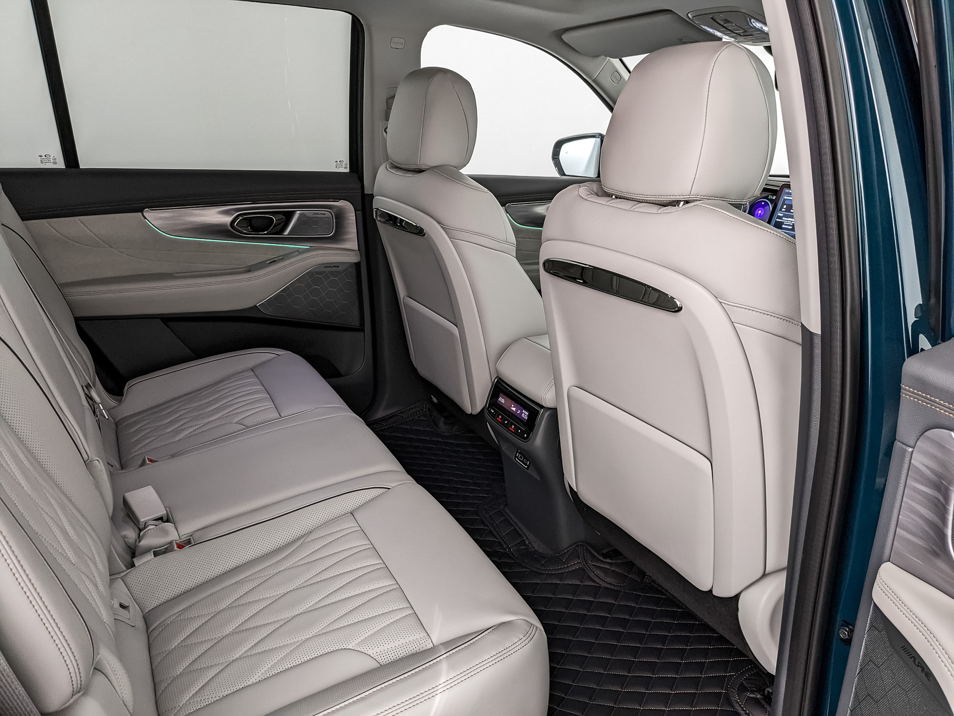 Фото GAC GS8 FL GX Premium 2.0T/231 8AT 4WD 7S
