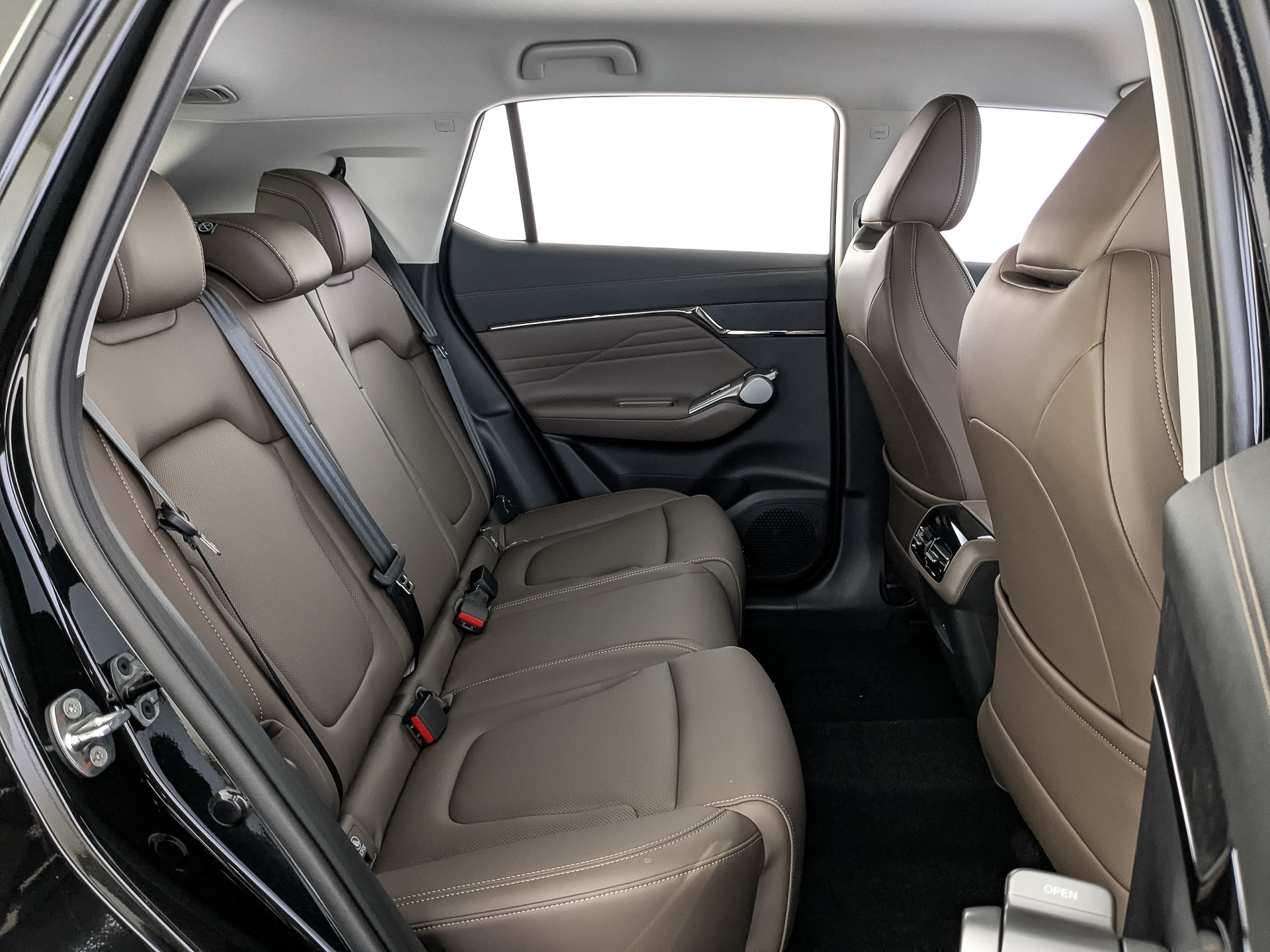 Фото GAC GS4 GB 2.0T/231 8AT 4WD