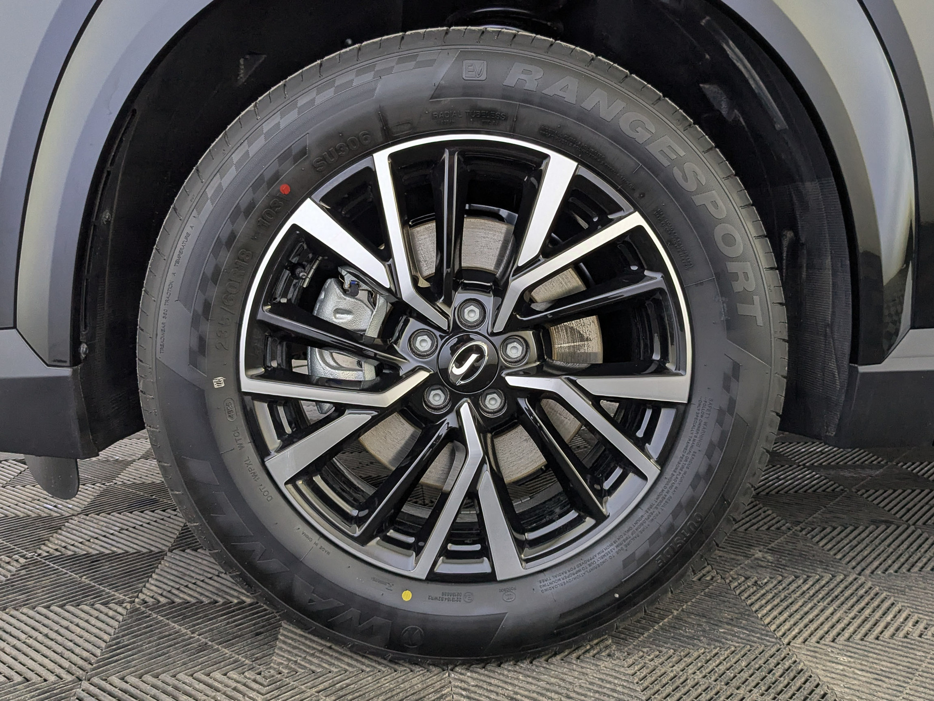 Фото GAC GS4 GB 2.0T/231 8AT 4WD