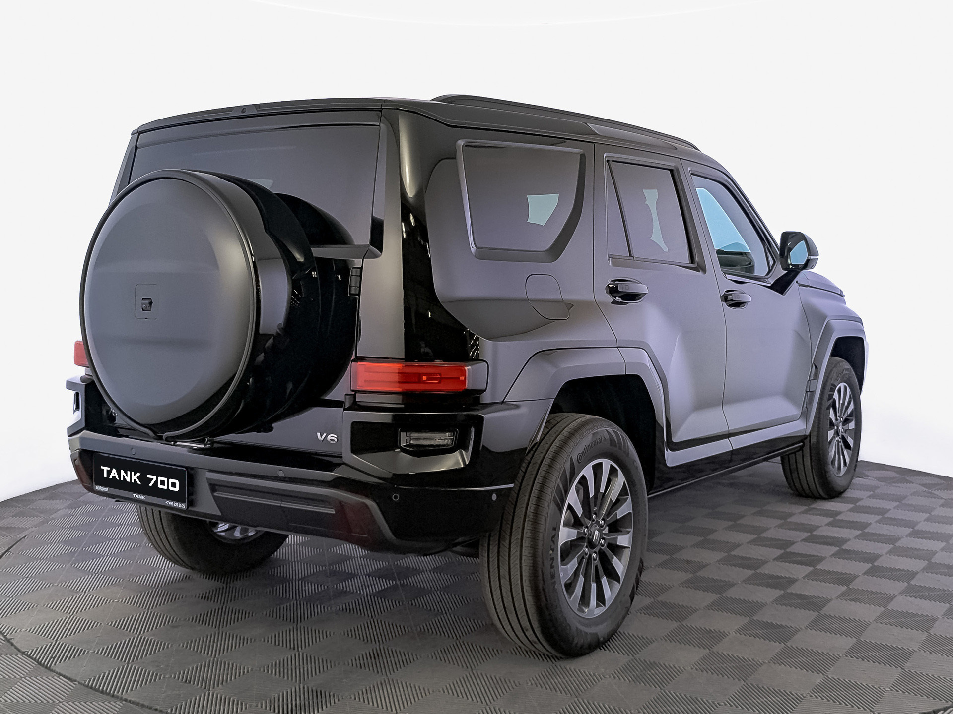 Фото Tank 700 Премиум (Superior) 3.0T/354 9AT 4WD