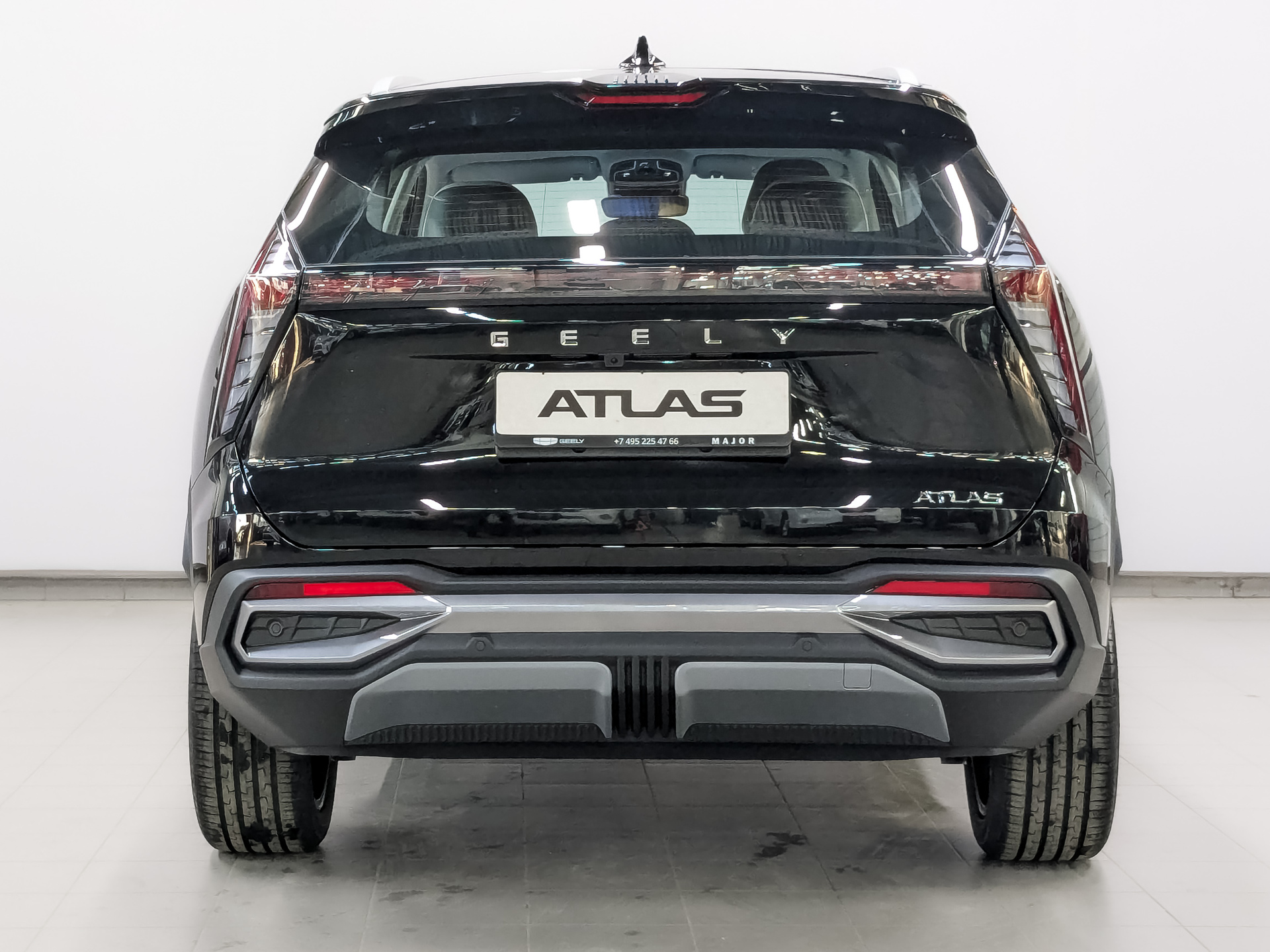 Фото Geely Atlas Luxury 1.5T/147 7RT 2WD