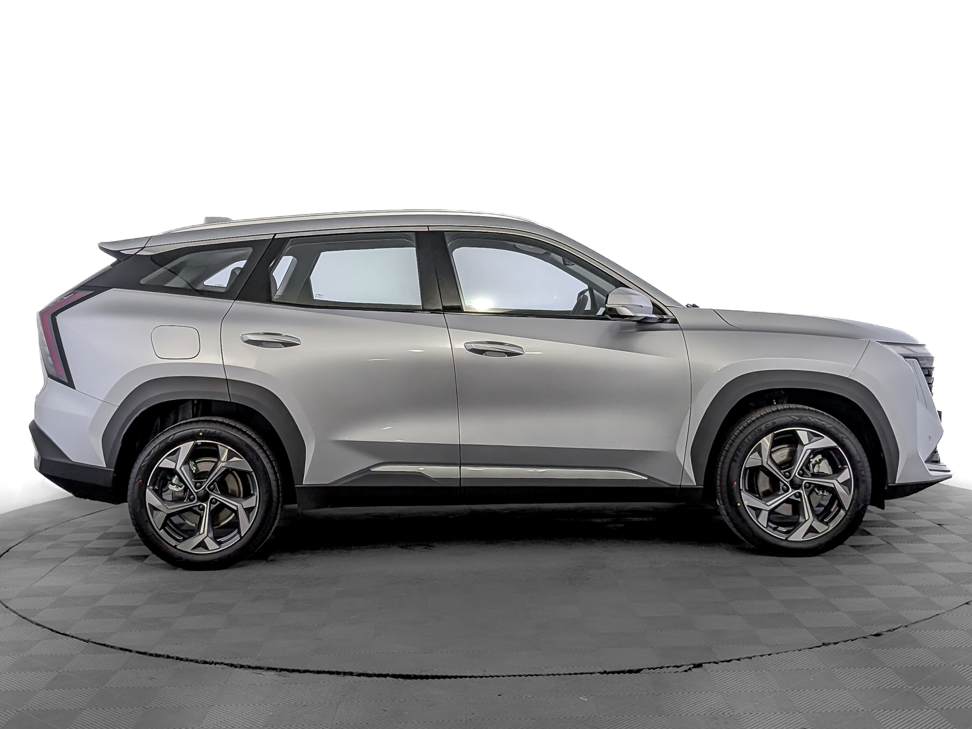 Фото Geely Atlas Luxury 1.5T/147 7RT 2WD