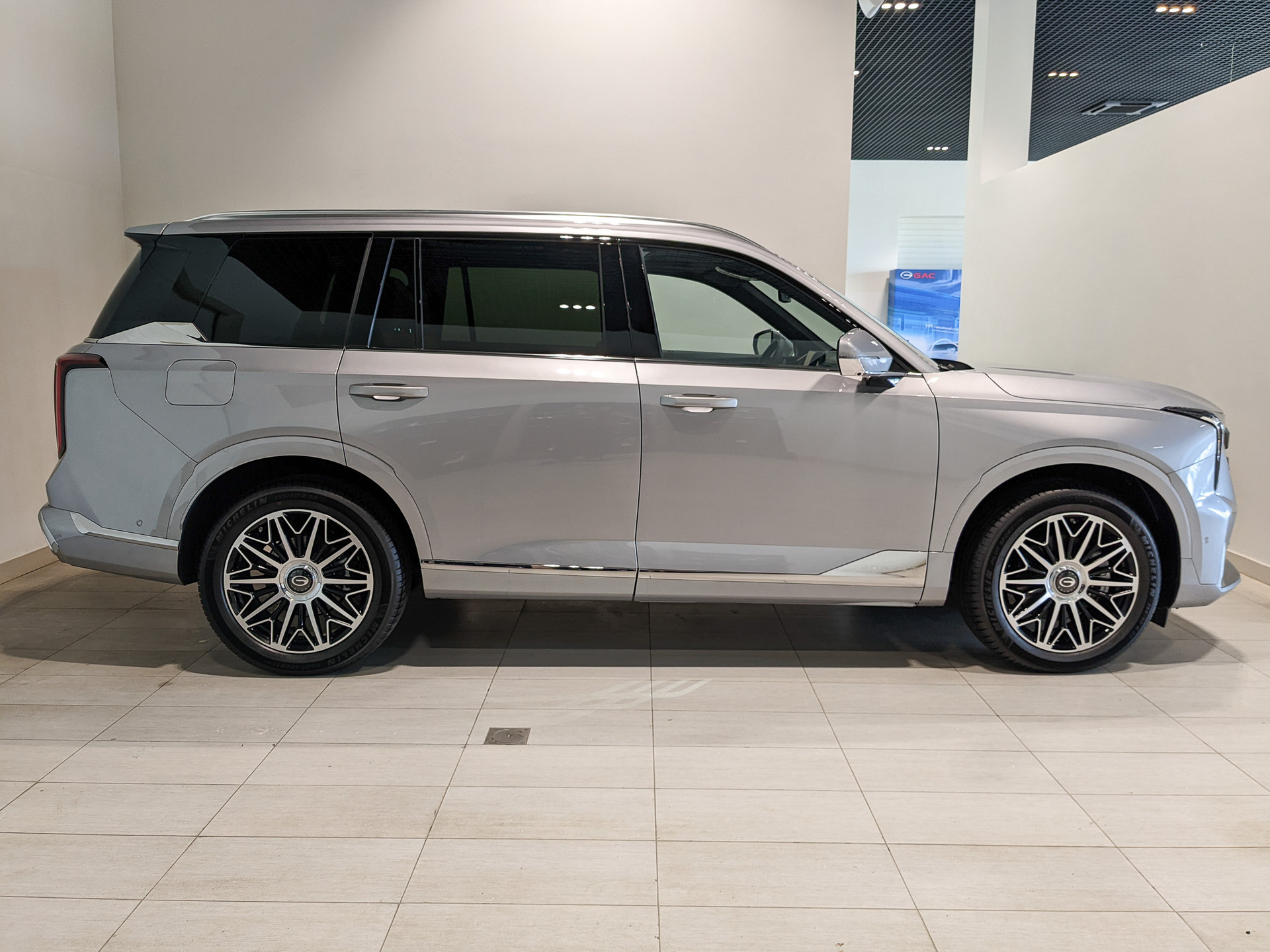 Фото GAC GS8 FL GX Premium 2.0T/231 8AT 4WD 7S