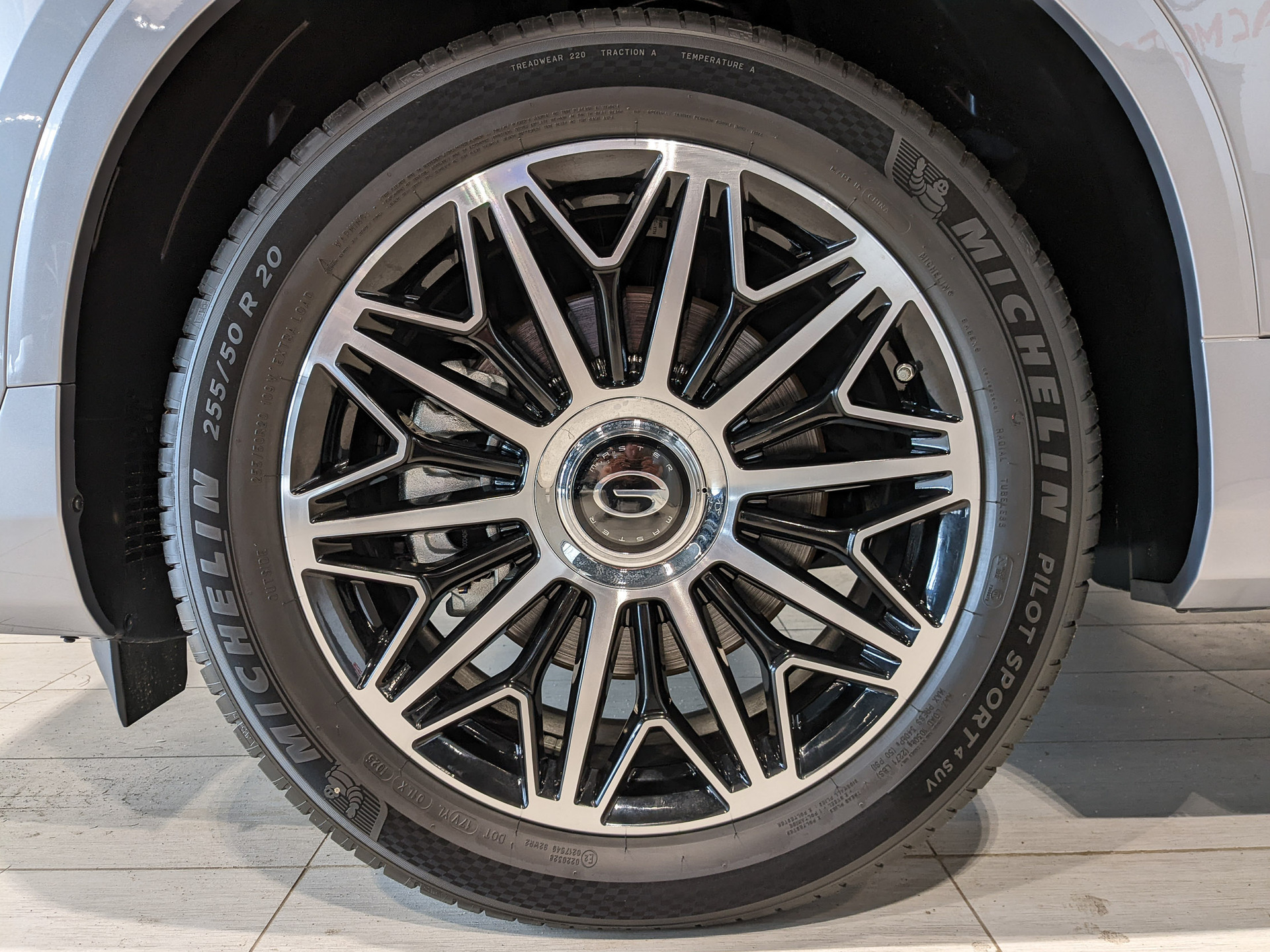 Фото GAC GS8 FL GX Premium 2.0T/231 8AT 4WD 7S