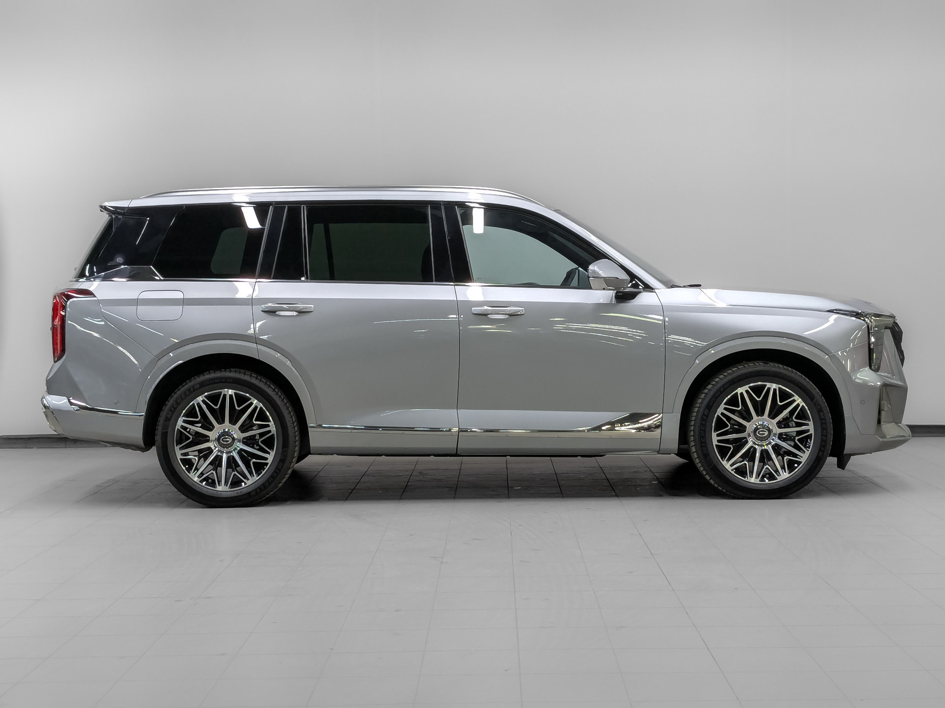 Фото GAC GS8 FL GX Premium 2.0T/231 8AT 4WD 7S