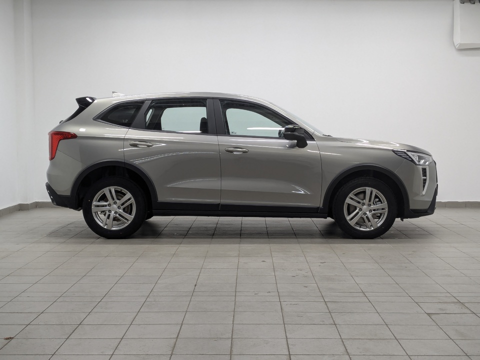 Haval Jolion Комфорт 1.5T/143 6MT 2WD