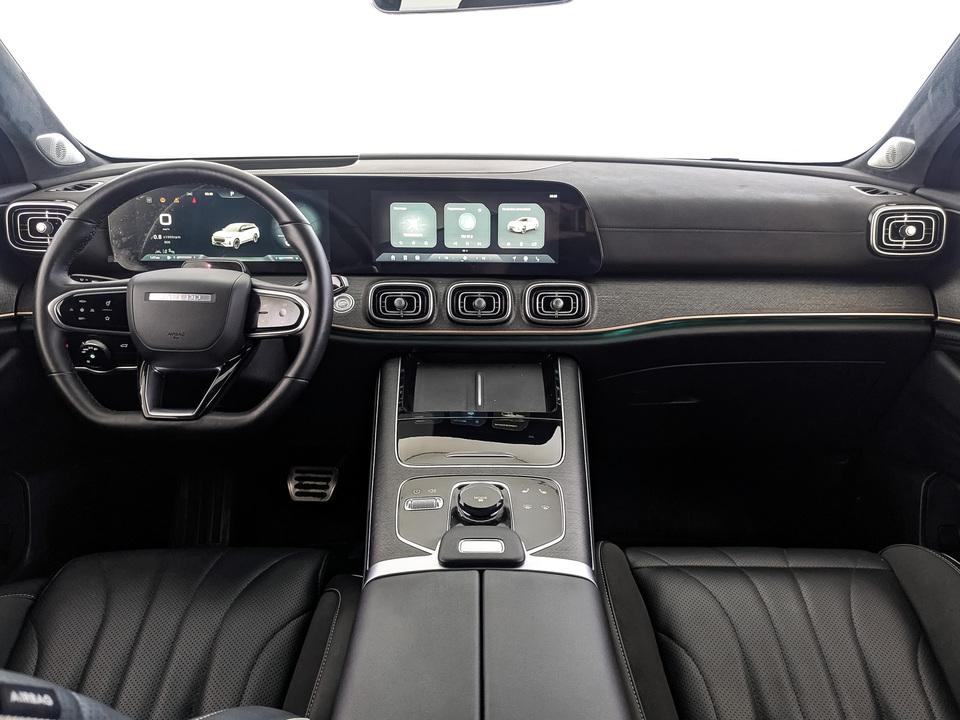 Фото JAECOO J8 с пробегом 53 332 км