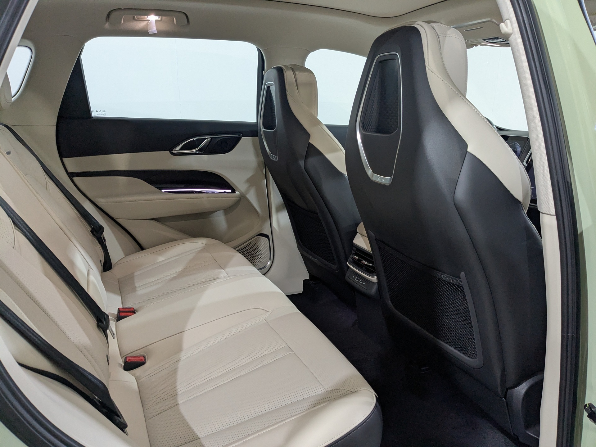 Фото Hongqi HS3 Comfort 1.5Т/156 7RT FWD