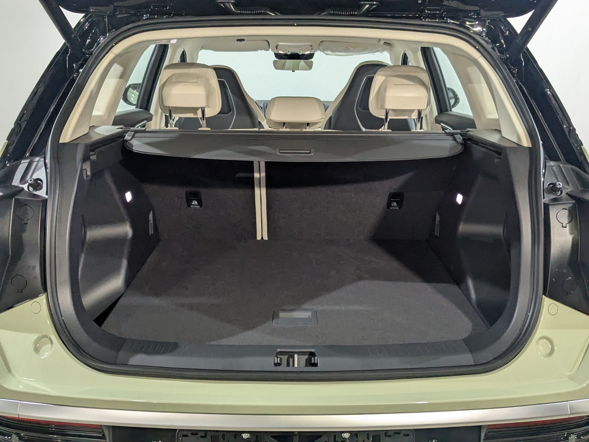 Фото Hongqi HS3 Comfort 1.5Т/156 7RT FWD