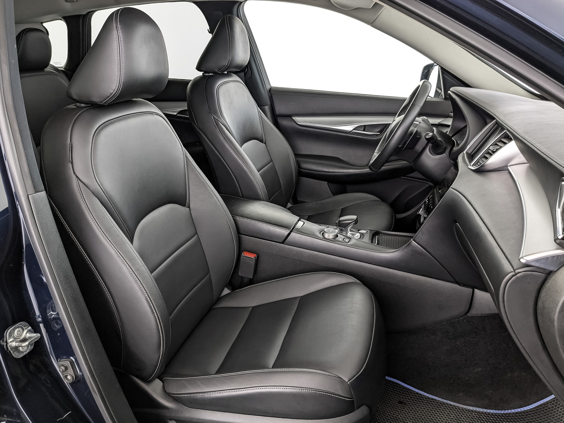 INFINITI QX50 2.00 (249 л.с), автомат, 2020, пробег 119 102 км