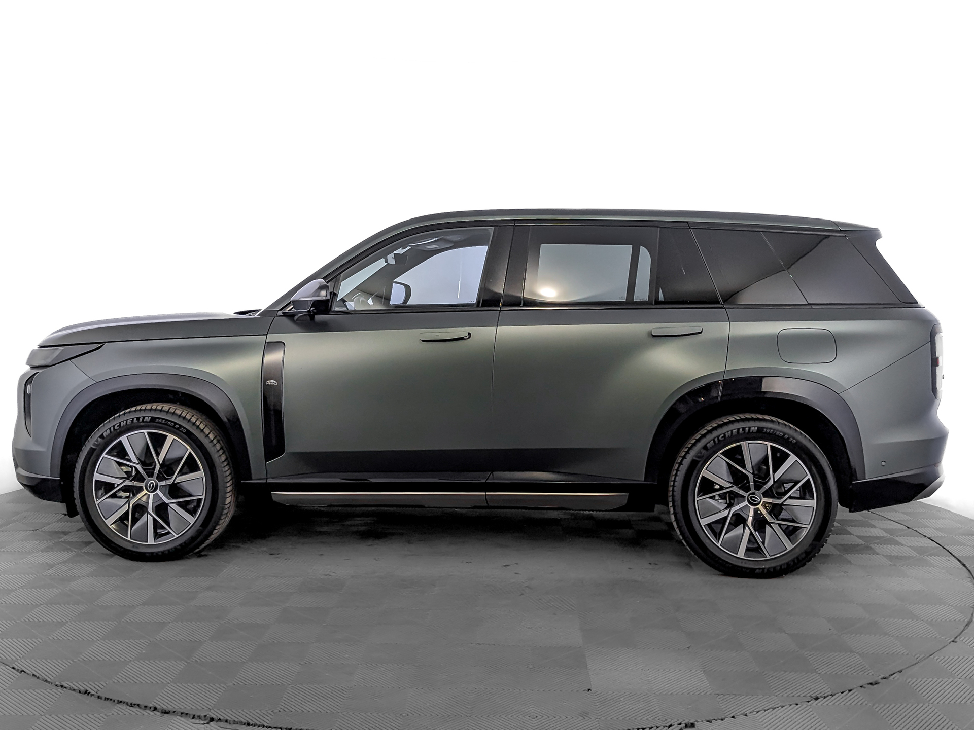 Фото GAC S7 SX Premium 1.5ELH/122 36.3кВт 4WD