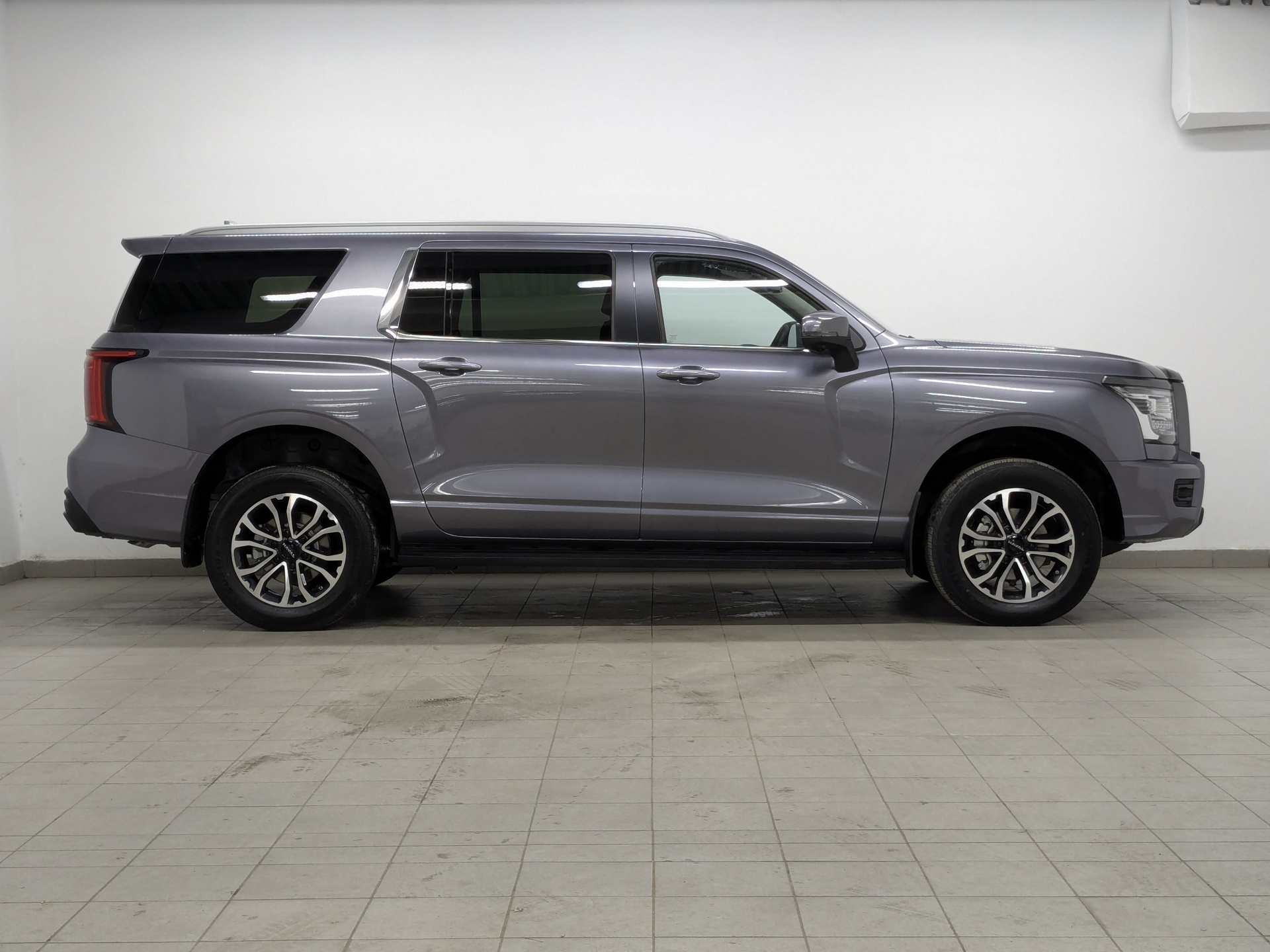 Фото Haval H5 Премиум 2.0T/200 8AT 4WD
