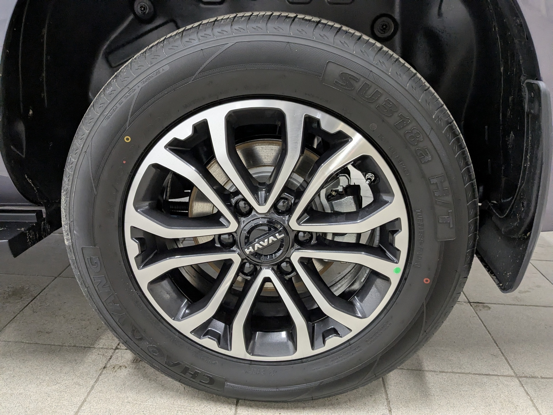 Фото Haval H5 Премиум 2.0T/200 8AT 4WD