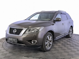 Nissan Pathfinder R52
