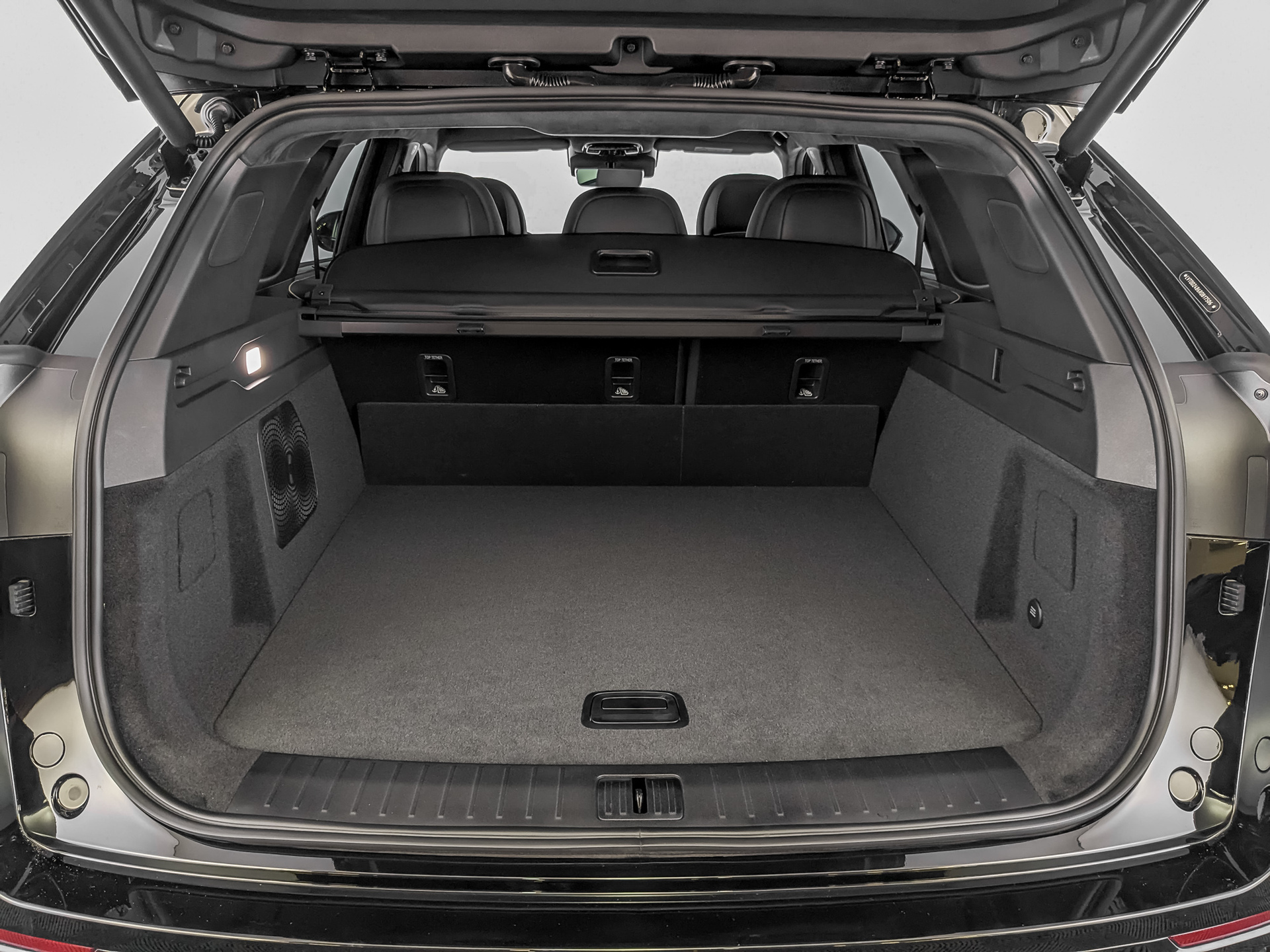 Фото JAECOO J8 Престиж 2.0T/249 7RT 4WD