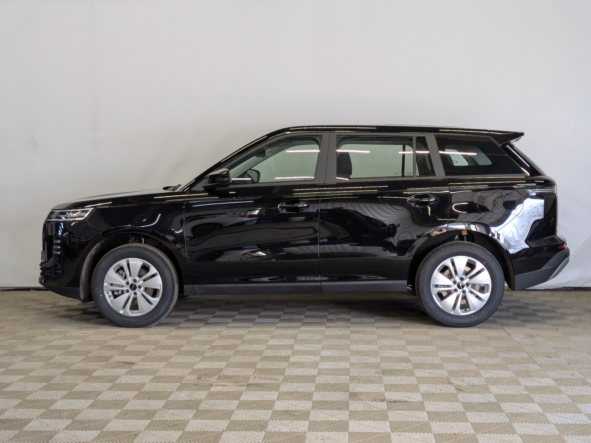 Фото JAECOO J6 Актив 1.5T/147 6RT 2WD