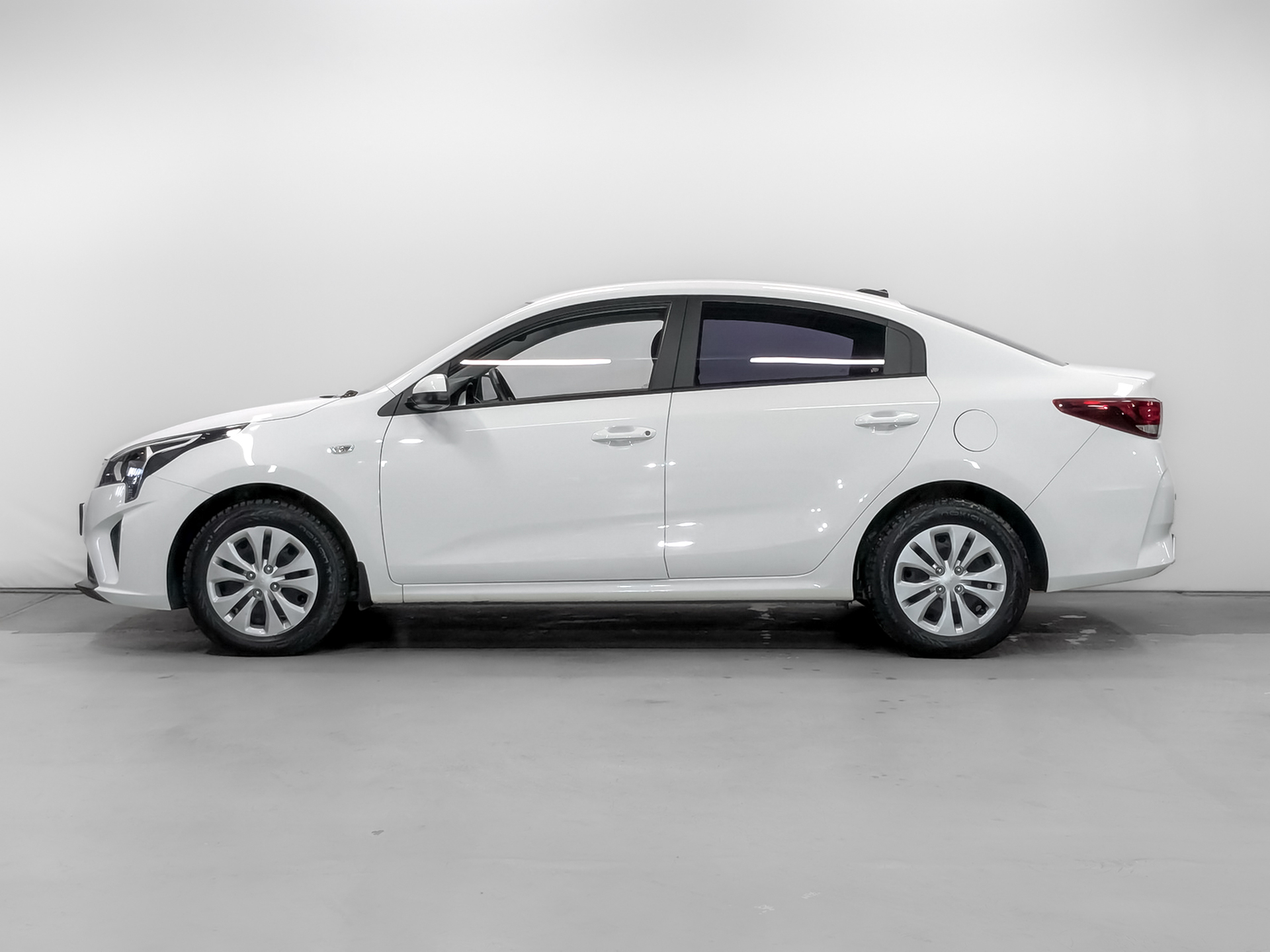 KIA Rio 1.60 (123 л.с), автомат, 2021, пробег 38 885 км