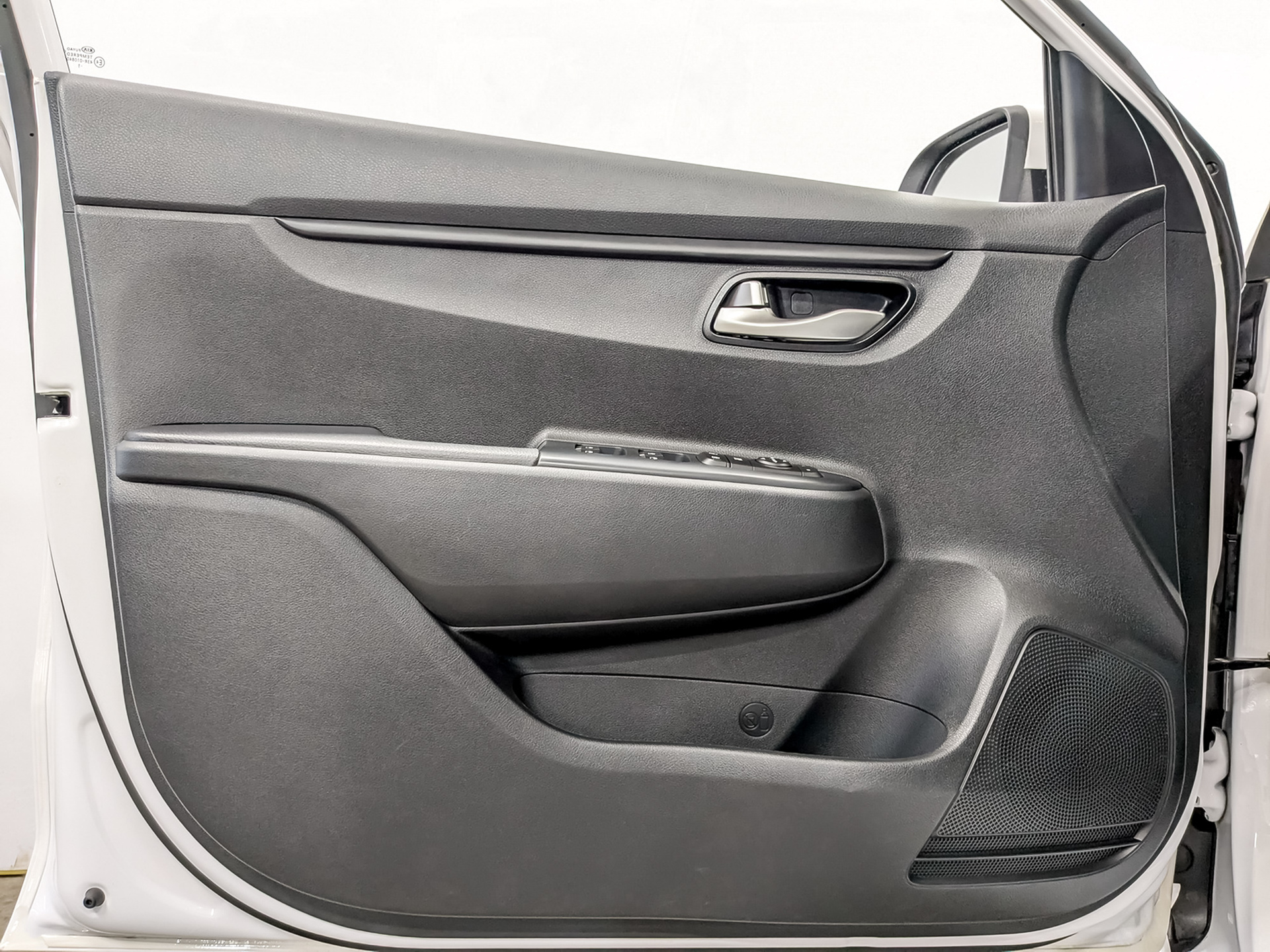 KIA Rio 1.60 (123 л.с), автомат, 2021, пробег 38 885 км