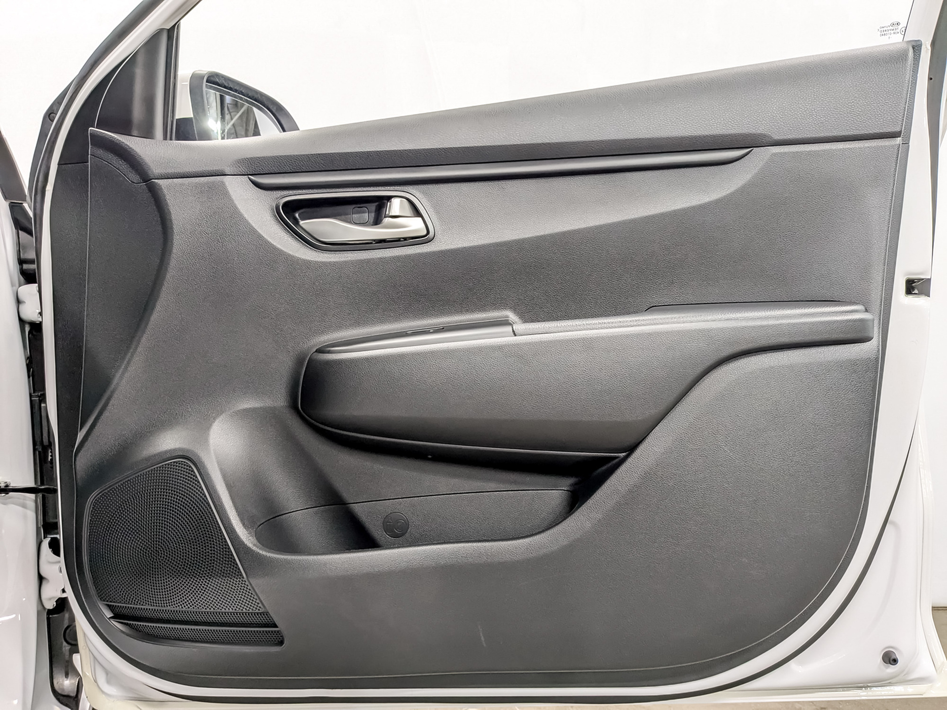 KIA Rio 1.60 (123 л.с), автомат, 2021, пробег 38 885 км