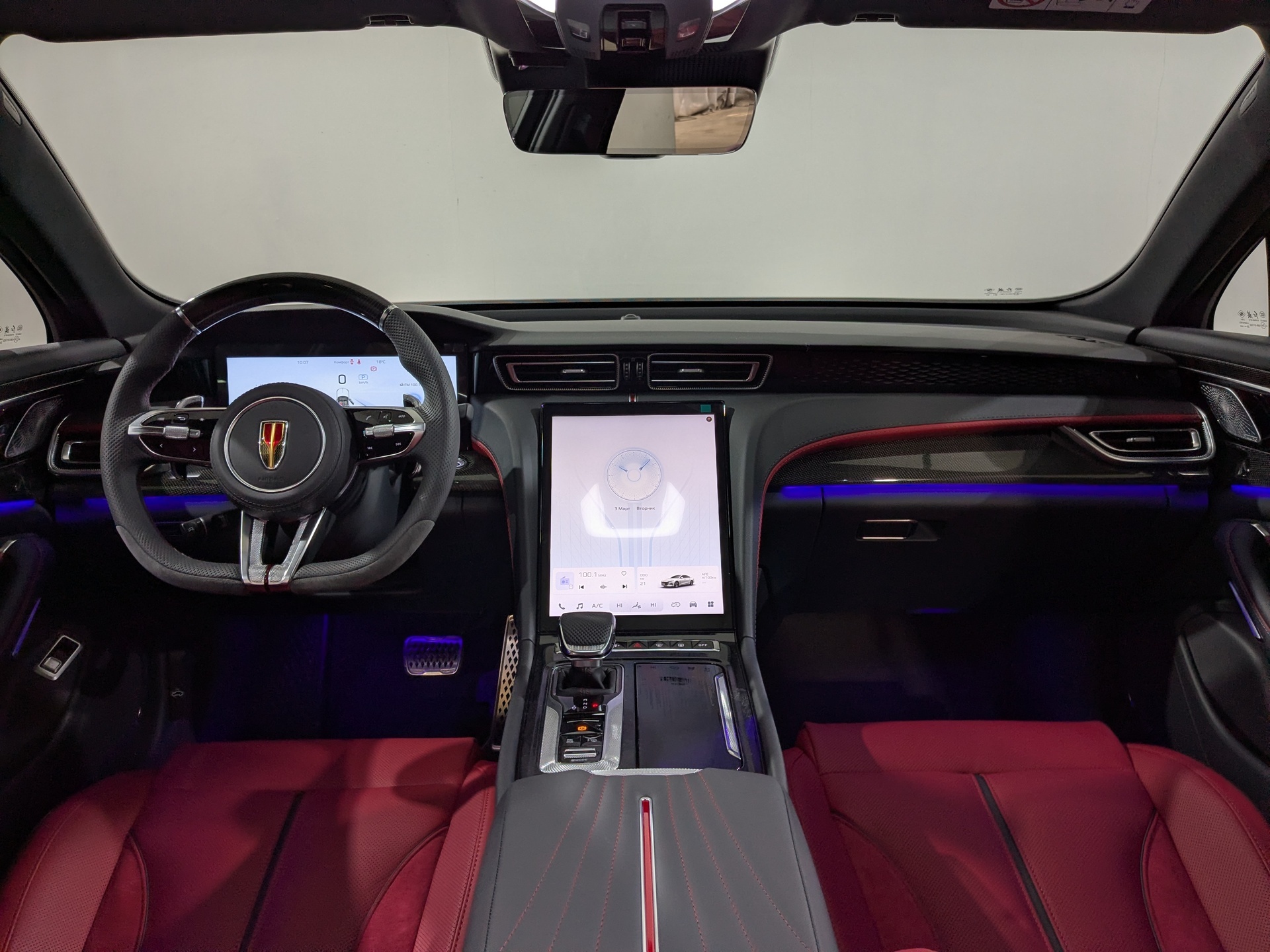 Фото Hongqi H6 Dynamic 2.0T/245 8AT 5L