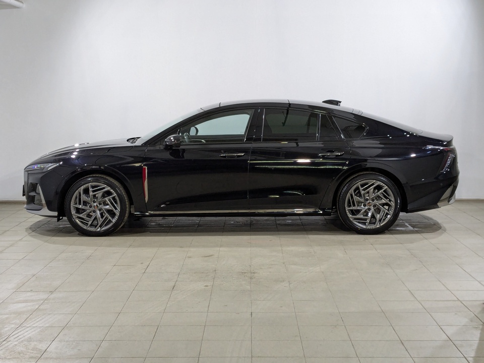 Hongqi H6 Dynamic 2.0T/245 8AT 5L