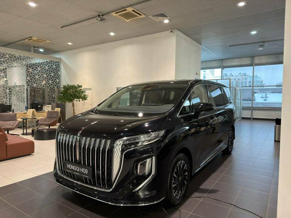 Hongqi HQ9 Executive 2.0T/245 8AT